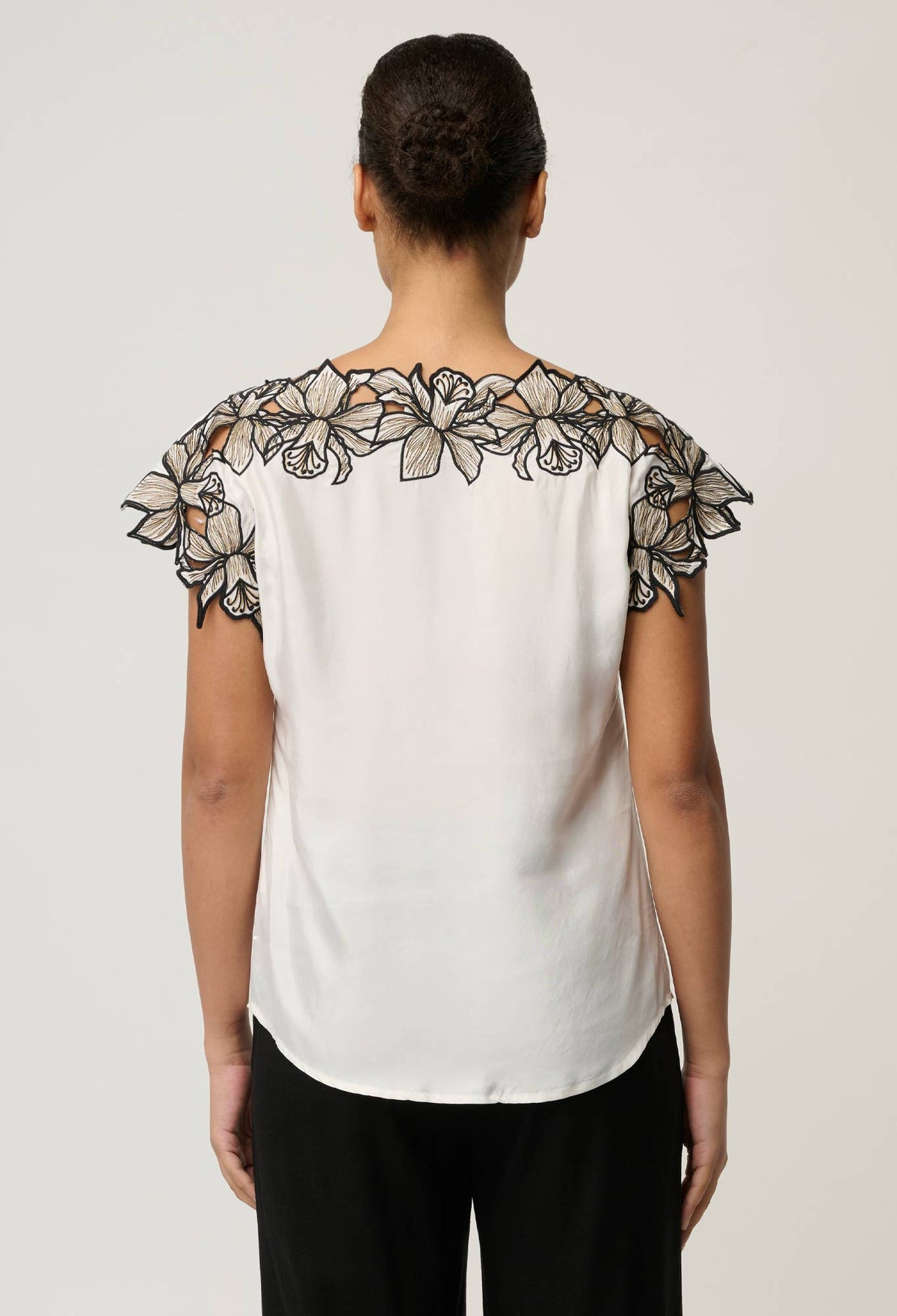 Once Was Eleanor Top Ivory - back