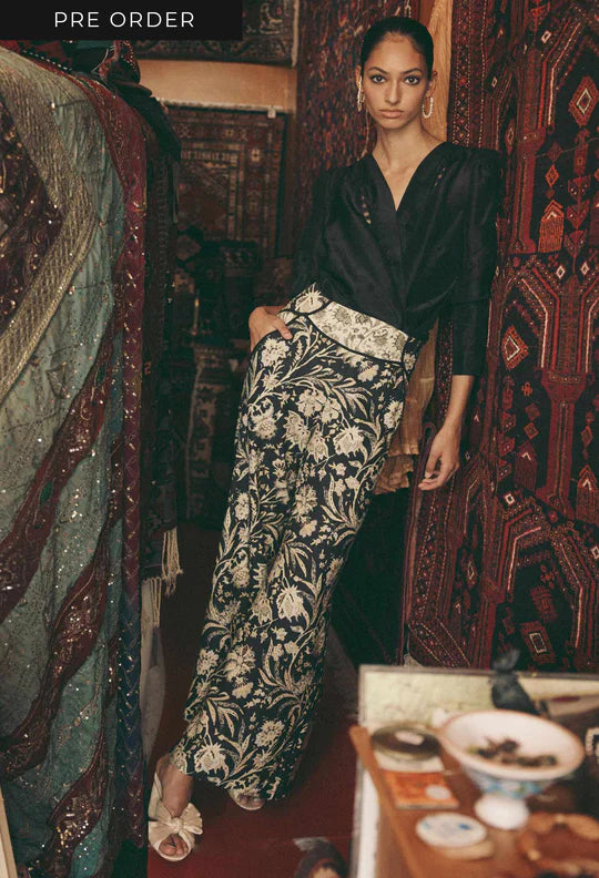 Bedouin Silk/Linen Top in Black