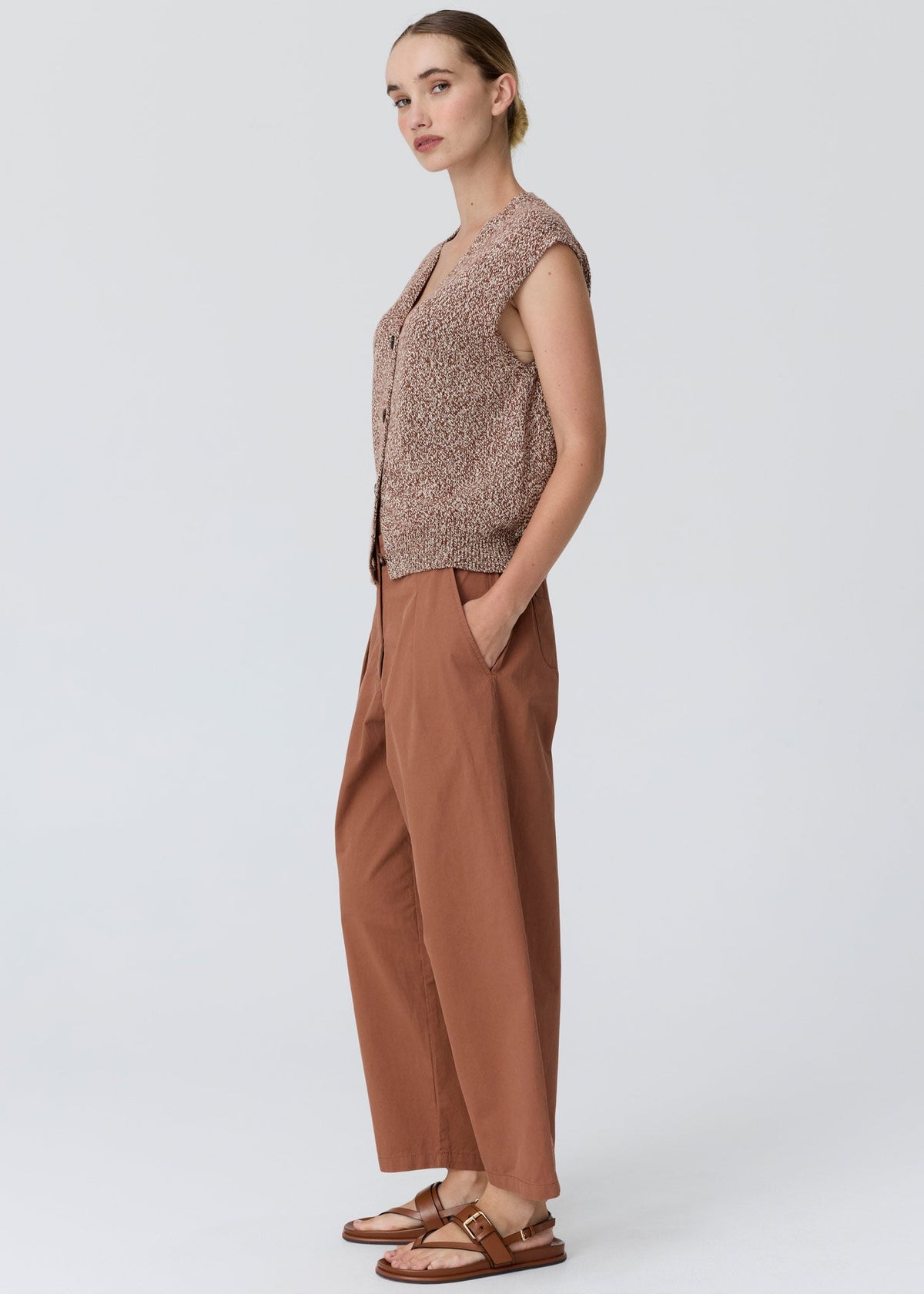 POL Alma Barrel Pant Toffee back