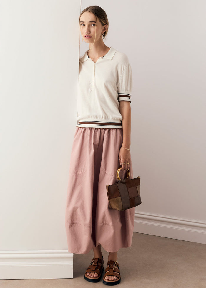 POL Dahlia Knit Polo White/Toffee styled