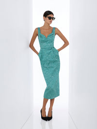Moss & Spy Philippa Shift jade, full length showing pencil silhouette