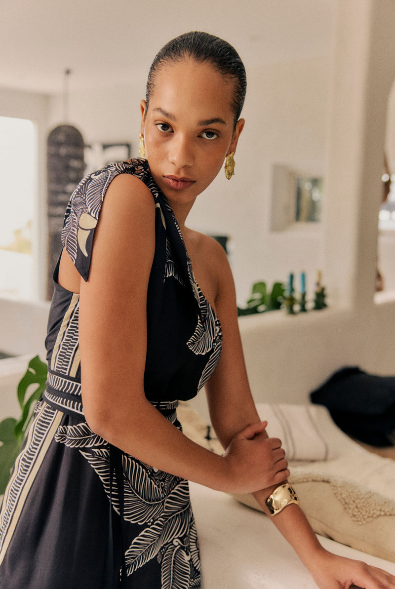 Once Was - Amira One Shoulder Linen Viscose Dress in Onyx Casablanca