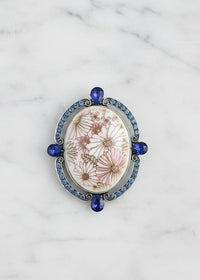 Cameo Retro Brooches