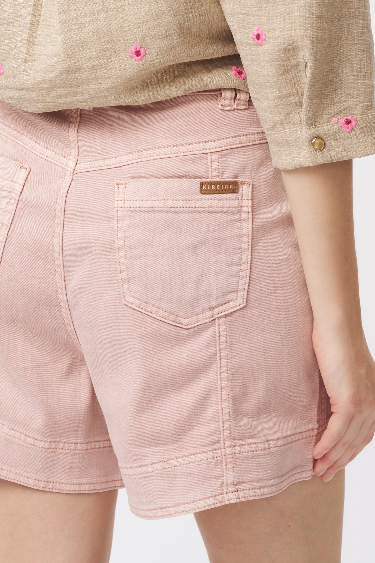 Kireina Sydney Short Musk Pink pocket detail