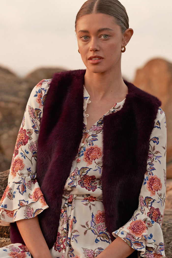 Zoe Kratzmann - Affirm Vest - Berry