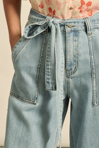 Zoe Kratzmann - Embark Jean - Light Washed Denim