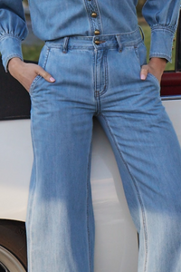 Zoe Kratzmann Flint Jean in Light Washed Denim