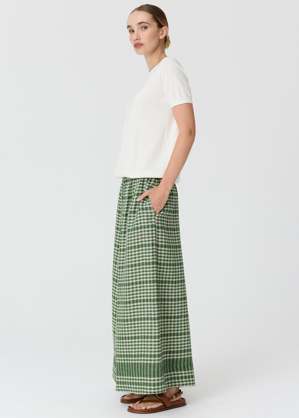 POL Dillon Tee Chalk/Fern styled