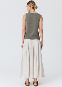 POL Frankie Pleat Skirt Natural styled