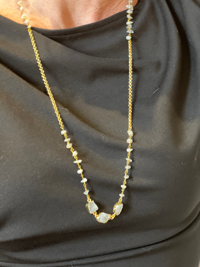 Gold & Stone Long necklace