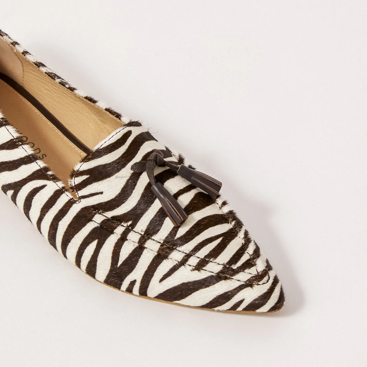 Poplar Pointed Flat - Chocolate Zebra